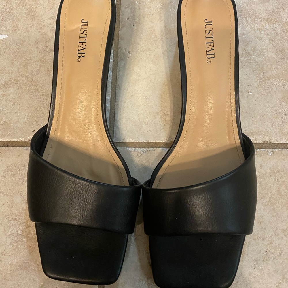 Just fab kitten heel